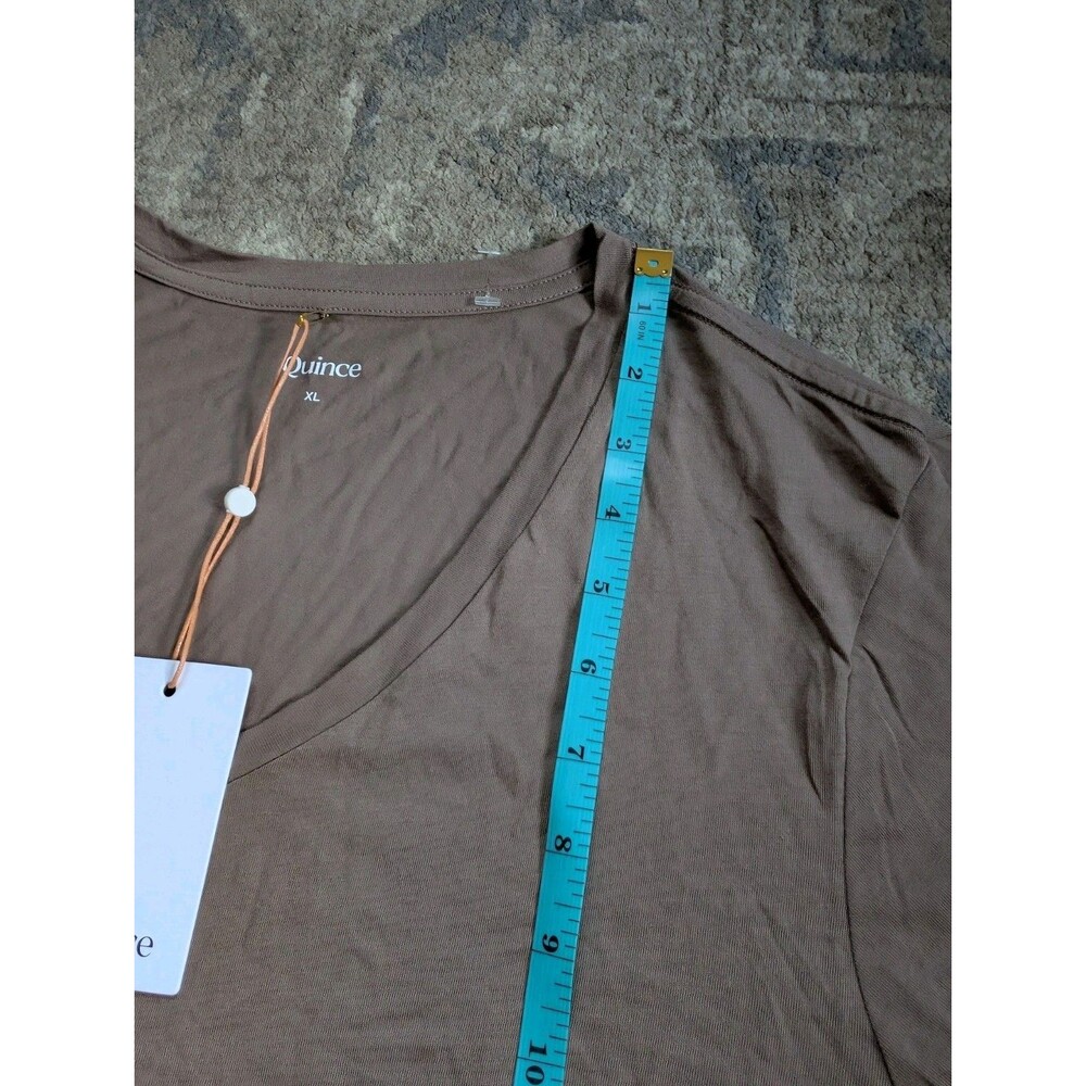 Quince T Shirt Womens XL Casual V Neck Organic Cotton Basic Tan Brown - Picture 3 of 6